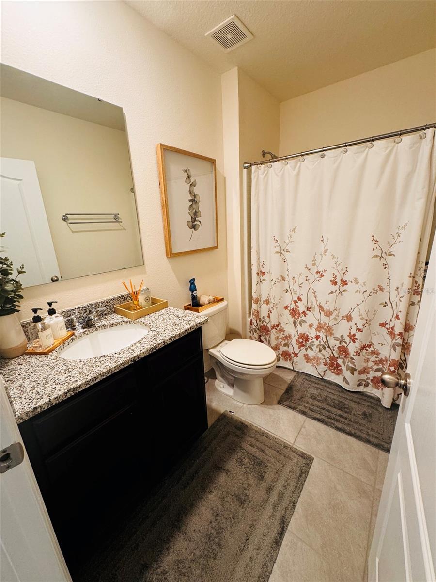 Image 21 of 29 For 2608 Harmonia Hammock Road