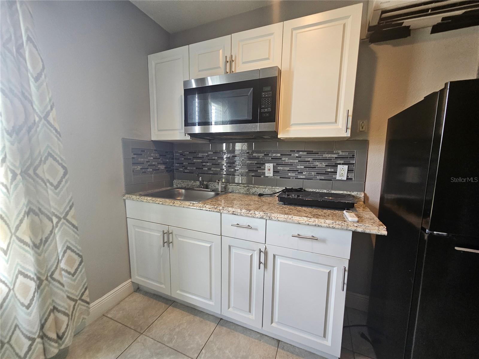 Image 4 of 9 For 6907 Von Bampus Drive
