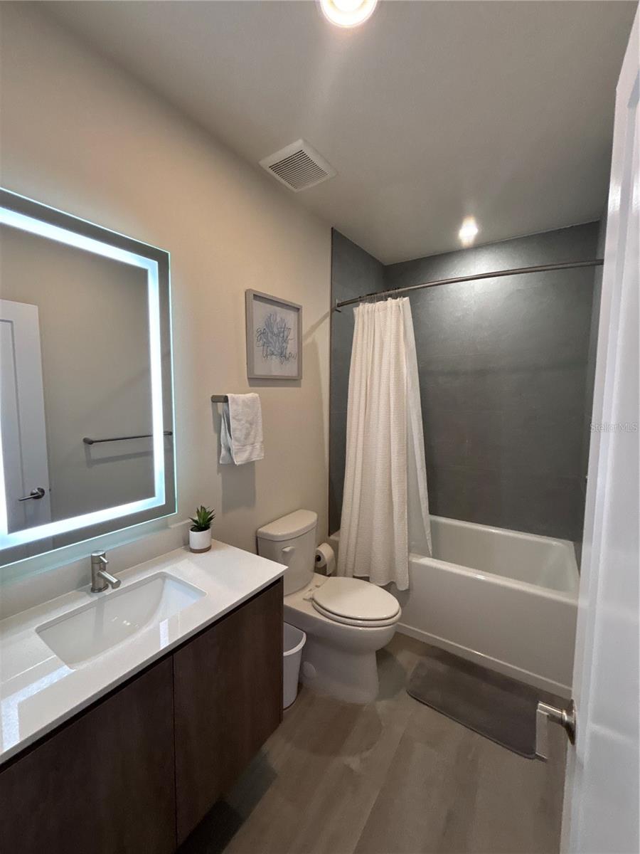 Image 10 of 47 For 17216 Blessing Drive