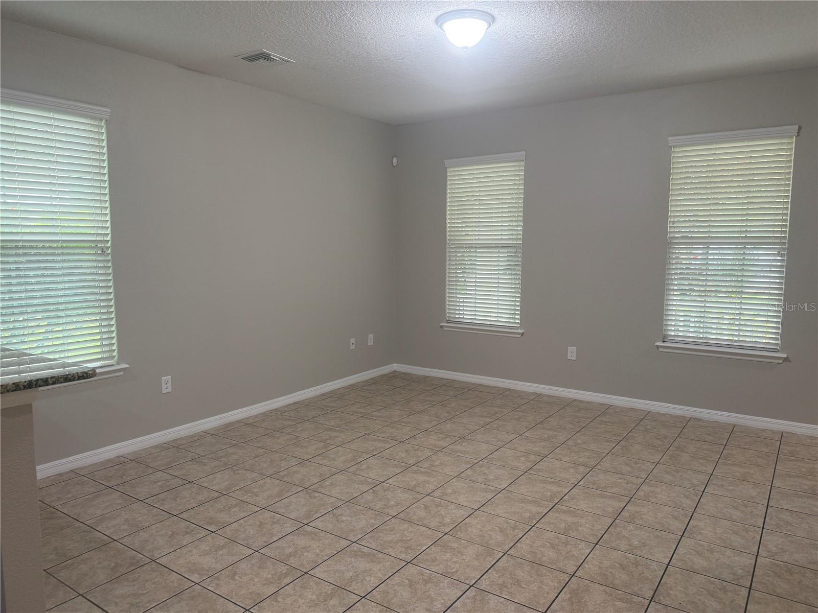 Image 8 of 33 For 10702 Reams Road