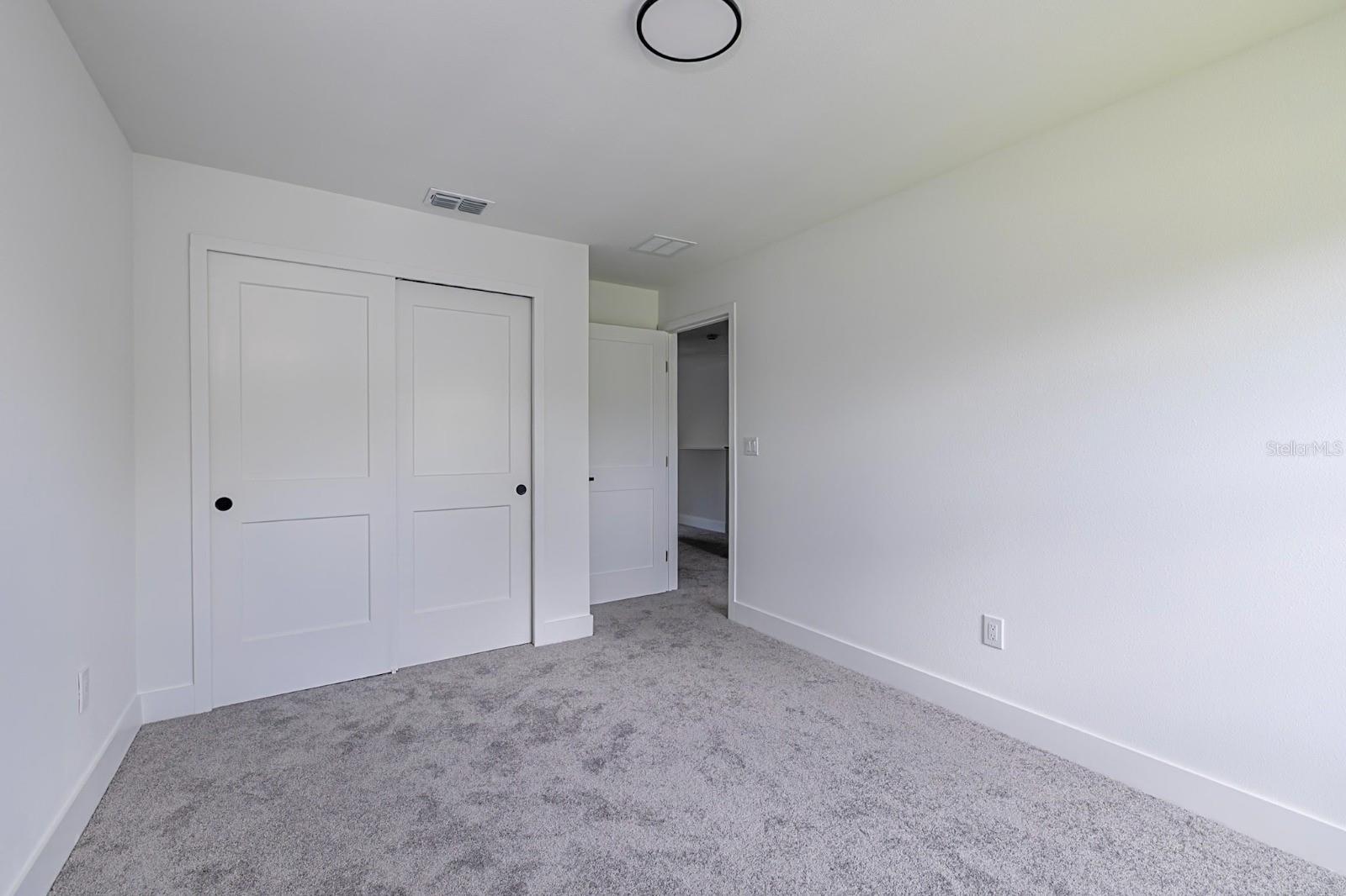 Image 17 of 21 For 2049 Barroso Street