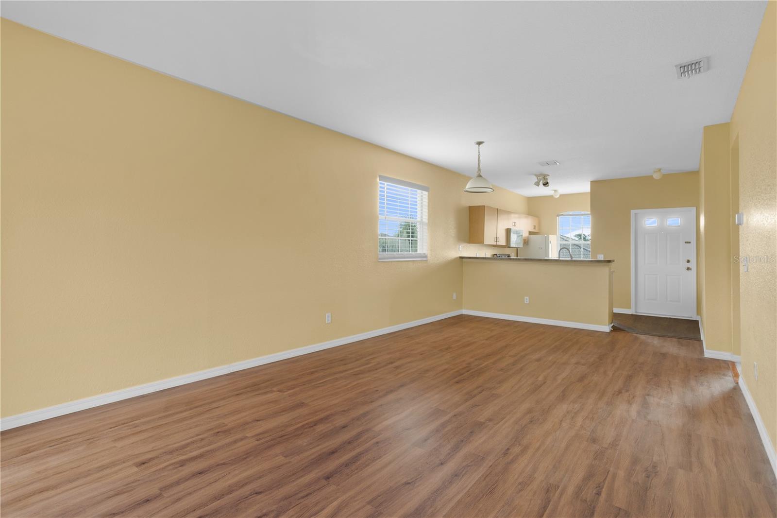 Image 15 of 46 For 13201 Indian Creek Drive 13201