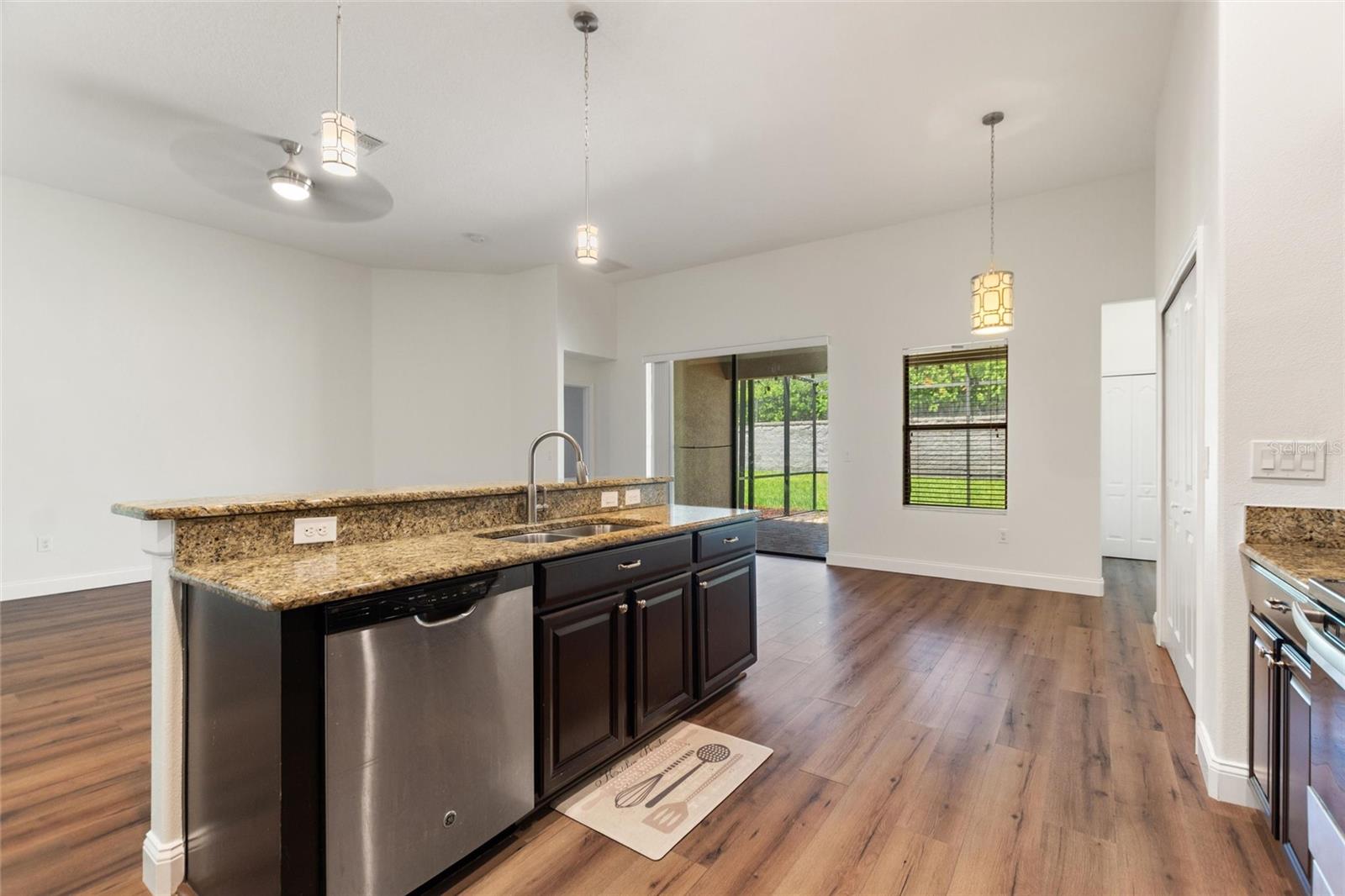 Image 13 of 64 For 1398 Palmetto Dunes St