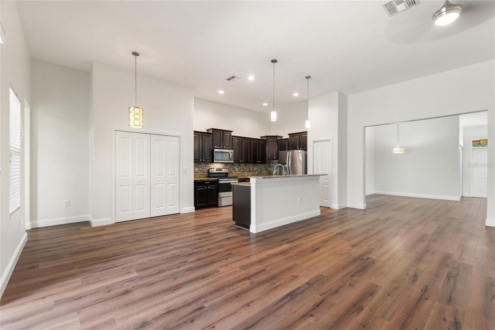 Image 16 of 64 For 1398 Palmetto Dunes St