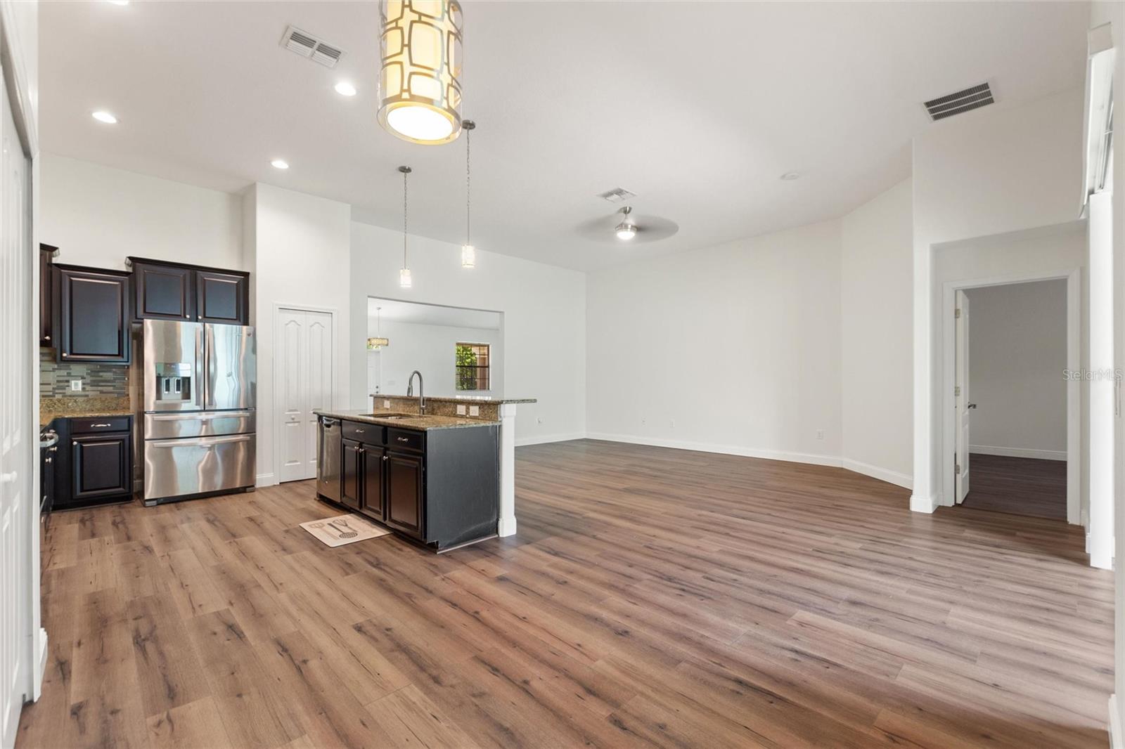 Image 17 of 64 For 1398 Palmetto Dunes St