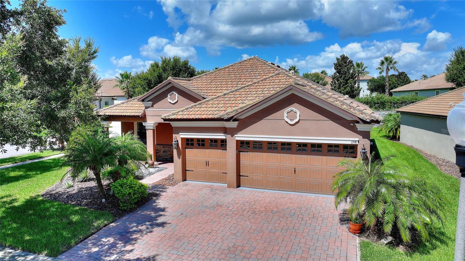 Image 4 of 64 For 1398 Palmetto Dunes St