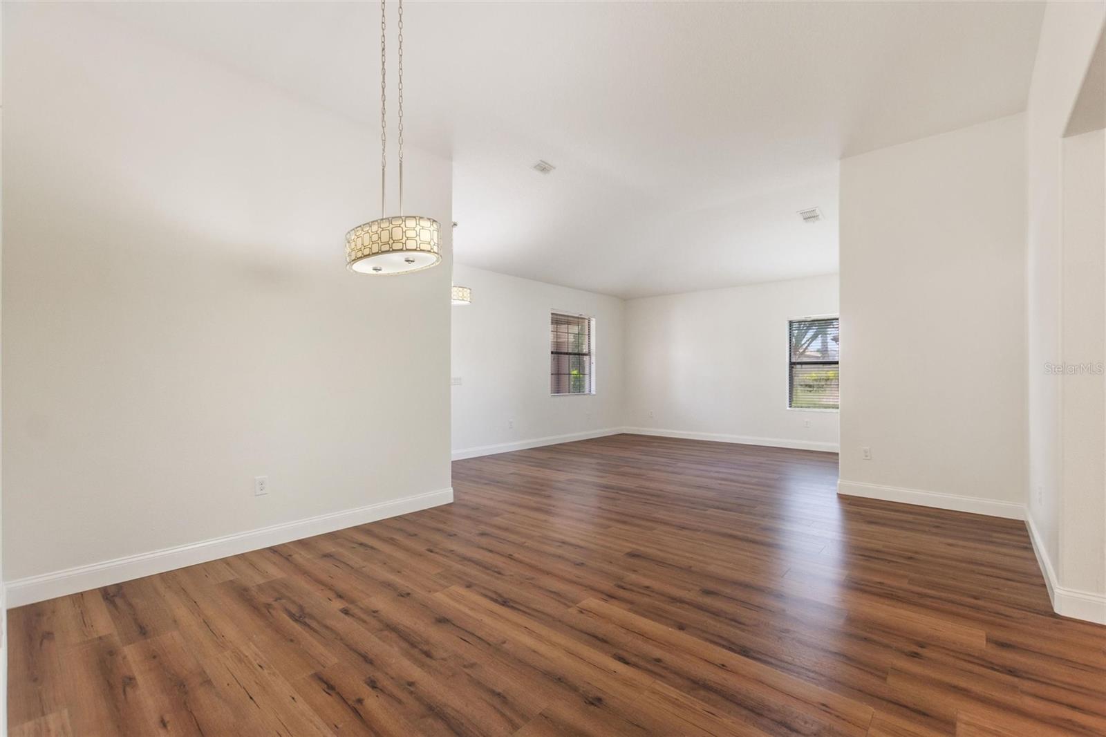 Image 8 of 64 For 1398 Palmetto Dunes St