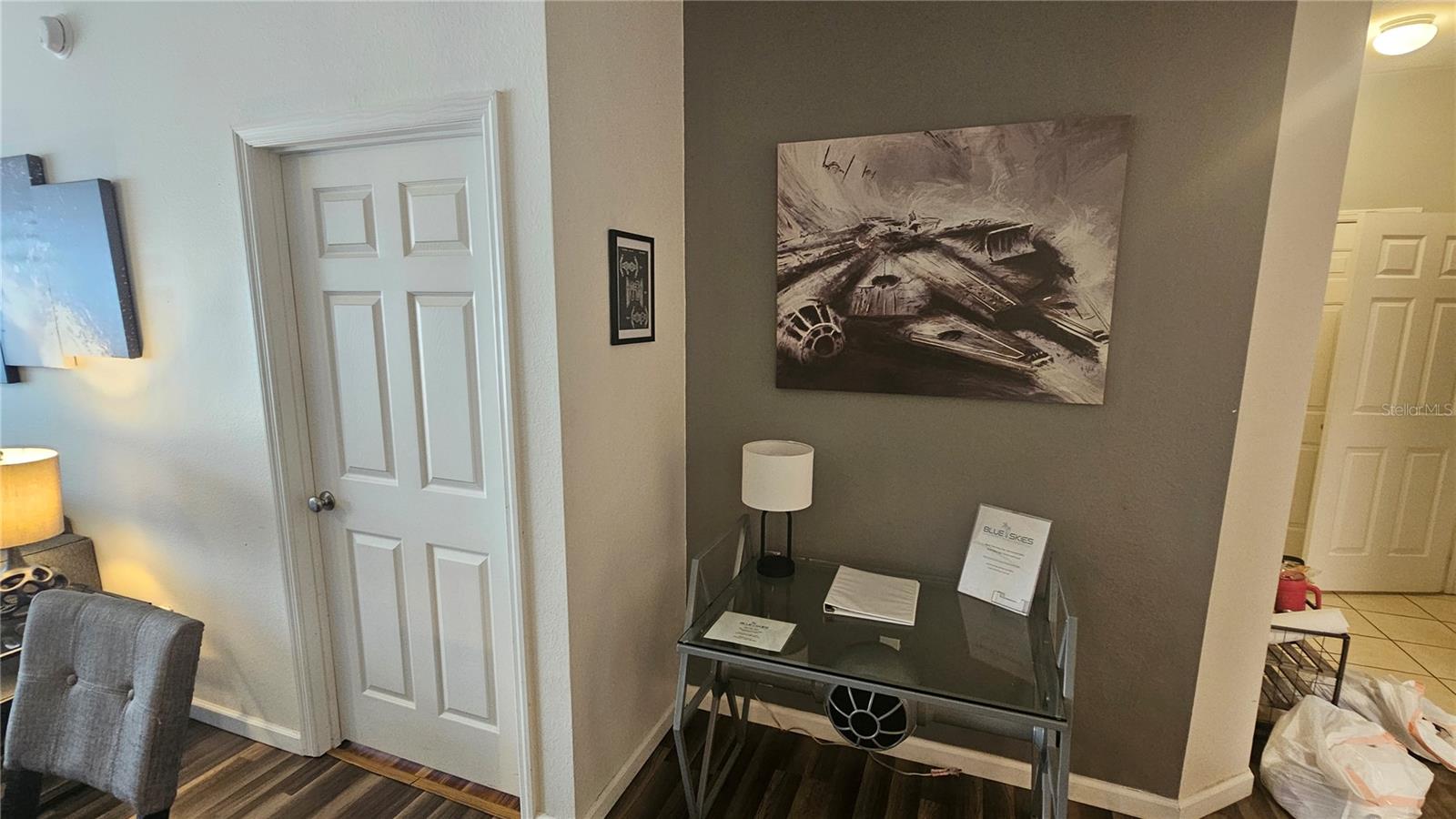Image 6 of 56 For 8101 Coconut Palm Way 302