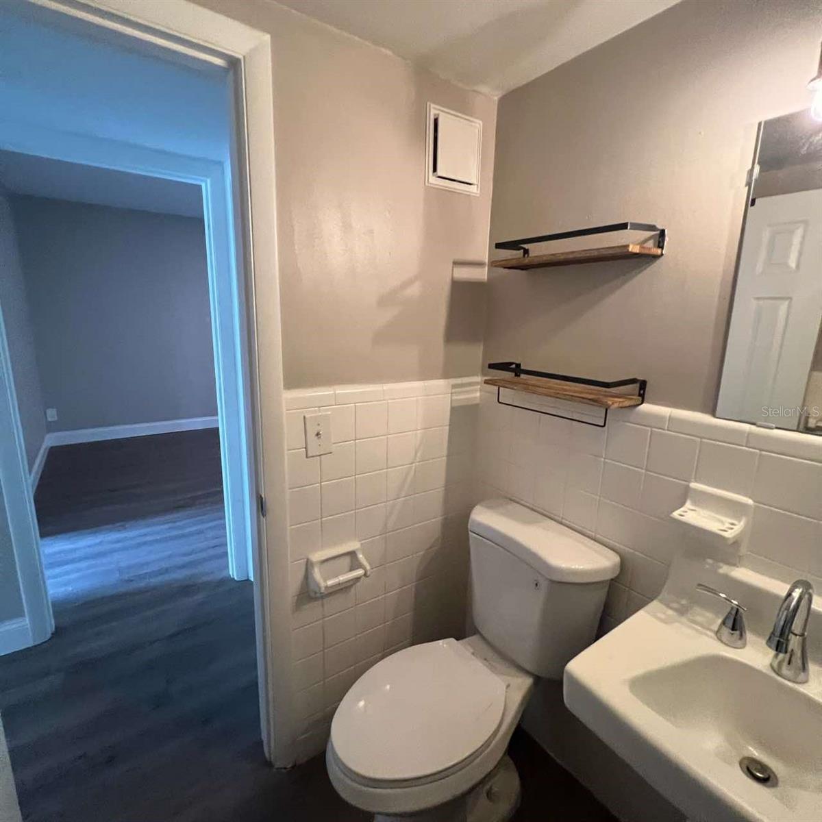Image 8 of 11 For 311 Brown Avenue 5