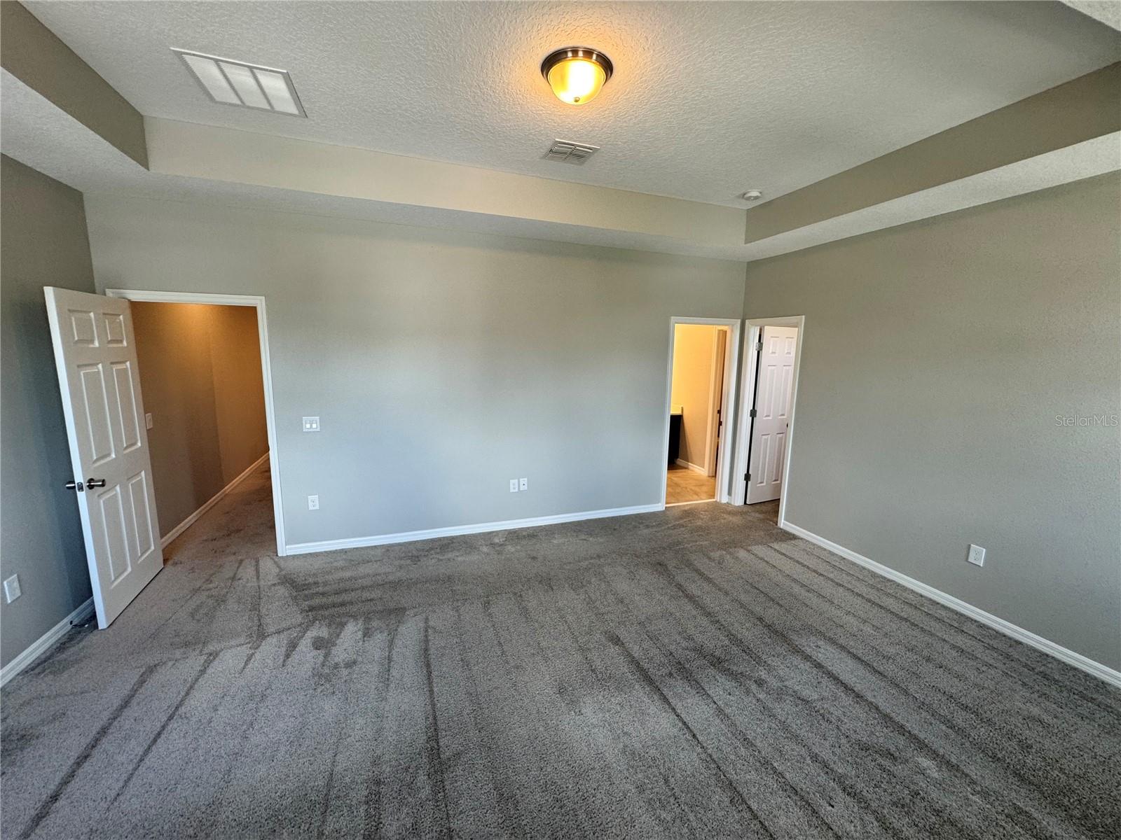Image 32 of 66 For 15426 Willow Arbor Circle