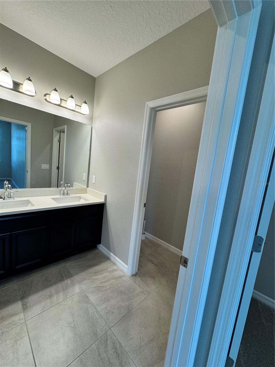 Image 39 of 66 For 15426 Willow Arbor Circle