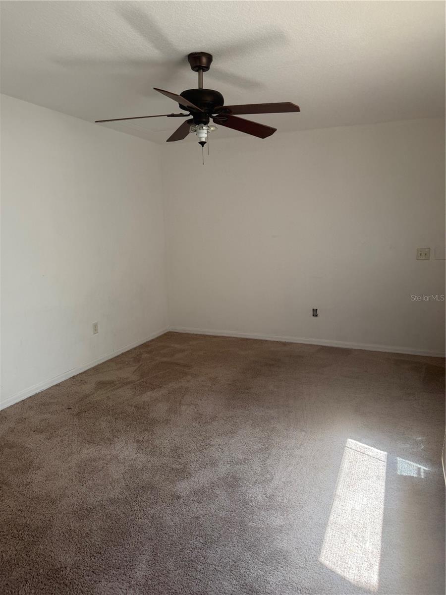 Image 4 of 8 For 567 Caribbean Drive