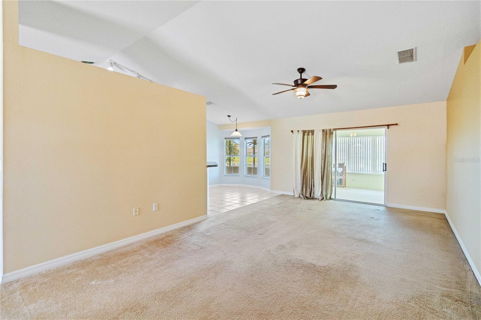 Image 6 of 30 For 2310 Giselle Court