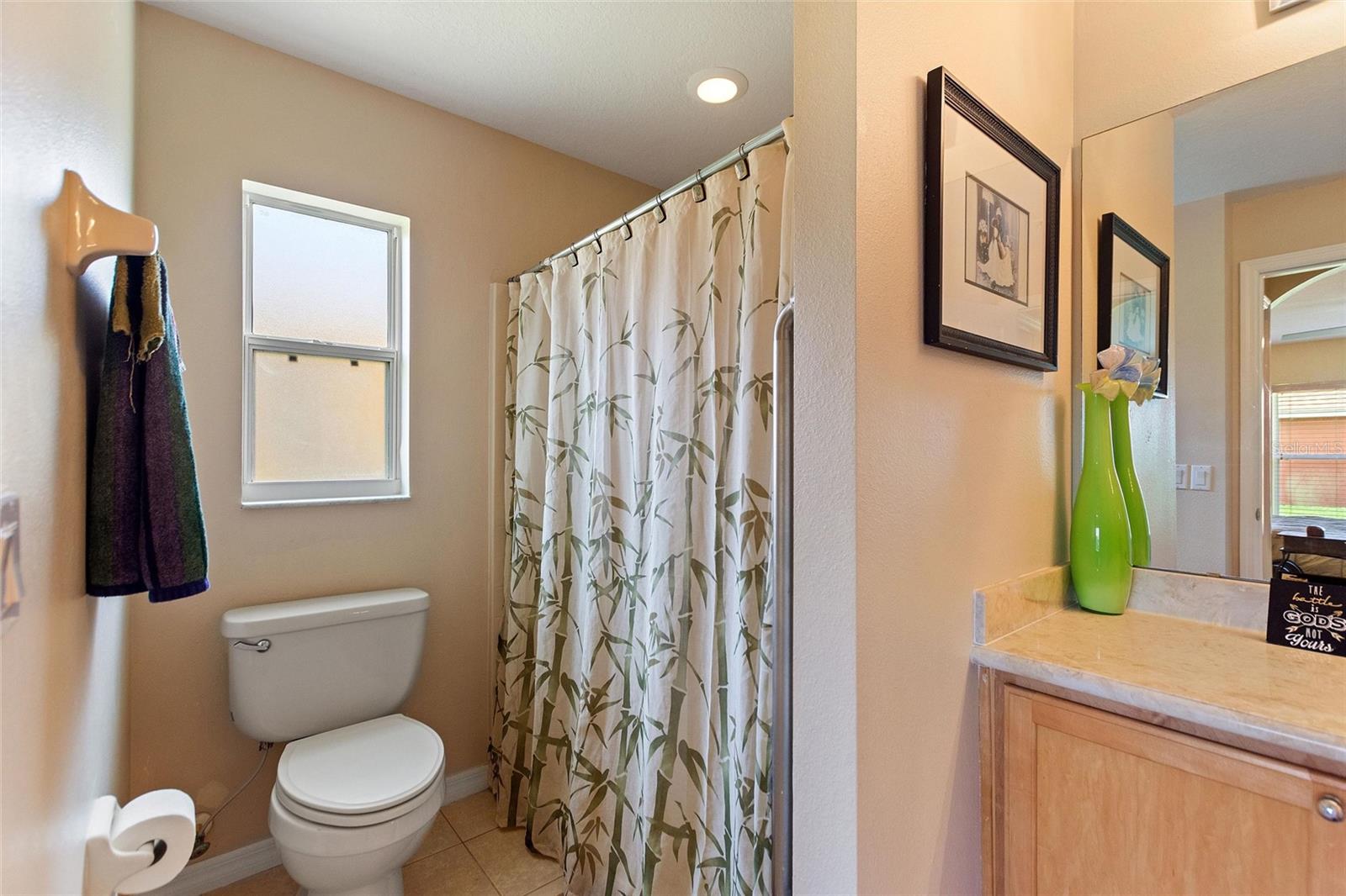 Image 19 of 49 For 504 Millifiora Lane