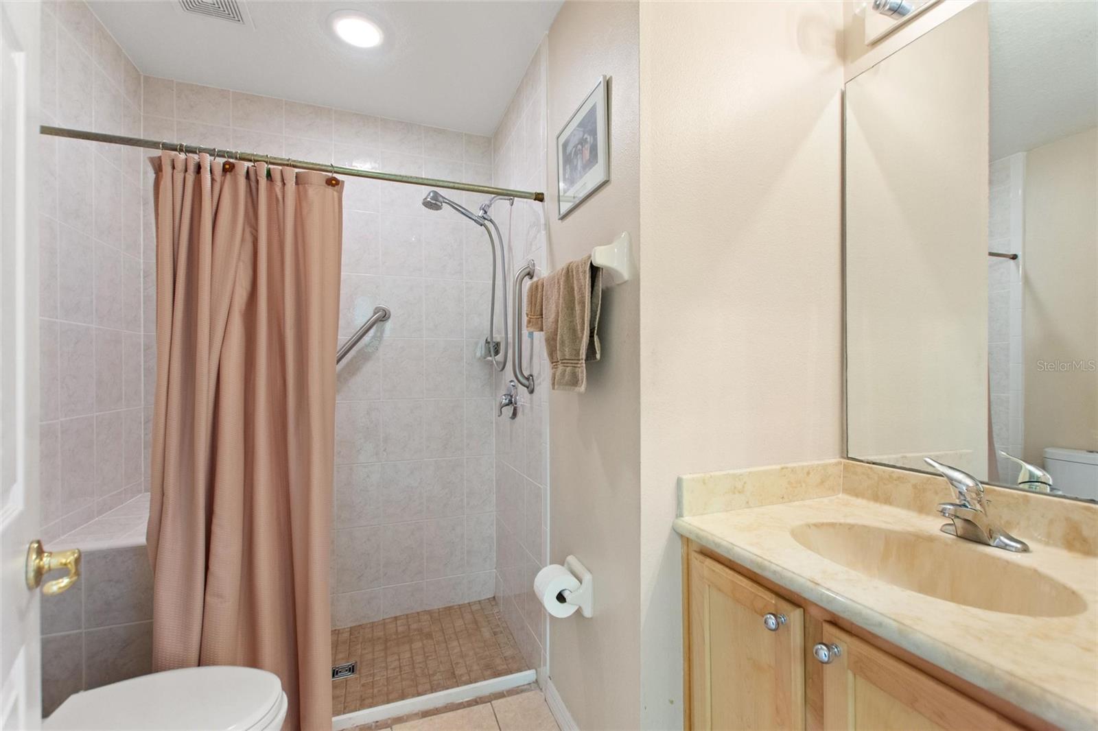 Image 22 of 49 For 504 Millifiora Lane