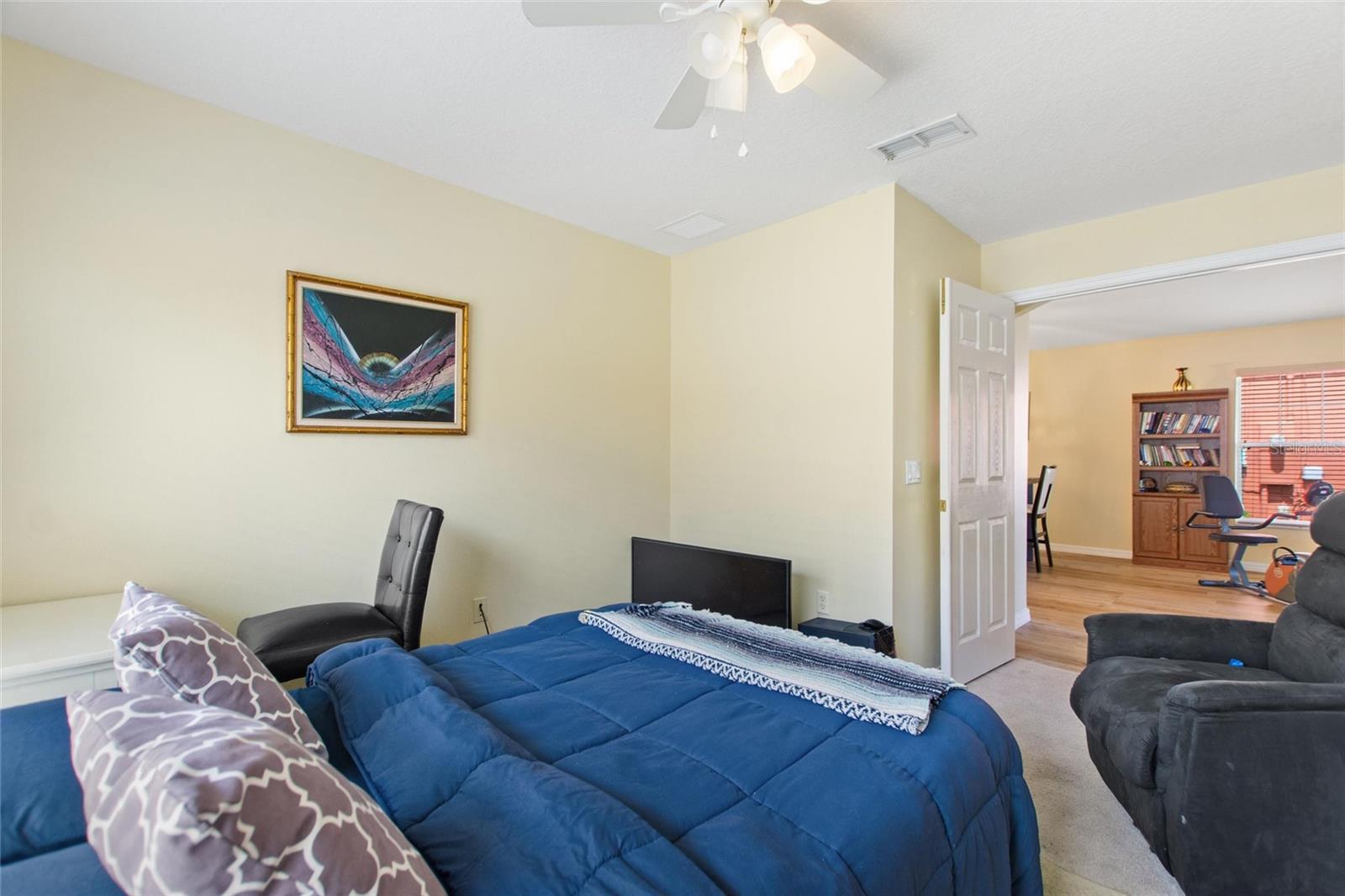 Image 23 of 49 For 504 Millifiora Lane