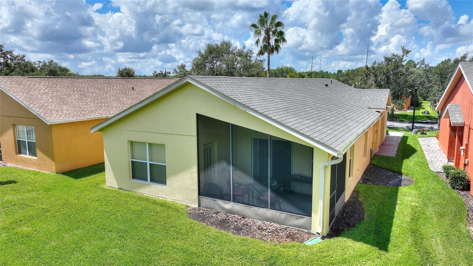 Image 32 of 49 For 504 Millifiora Lane