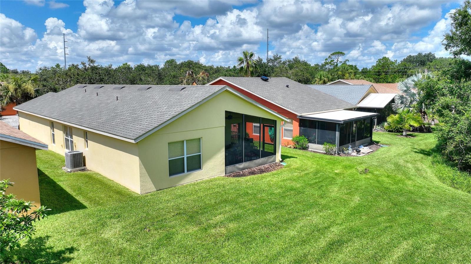 Image 33 of 49 For 504 Millifiora Lane