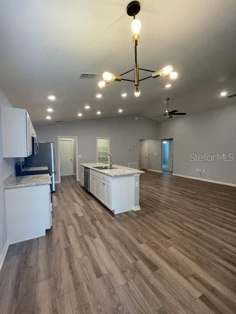 Image 3 of 16 For 648 Lorient Drive