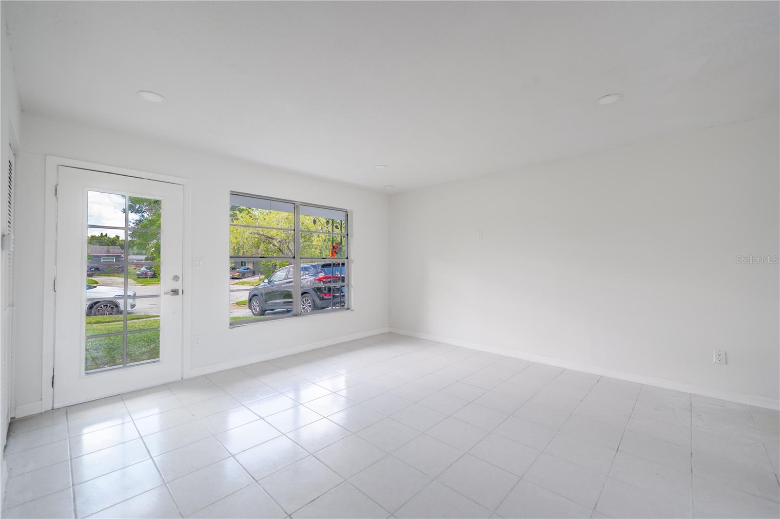 Image 3 of 36 For 3040 Pinder Court