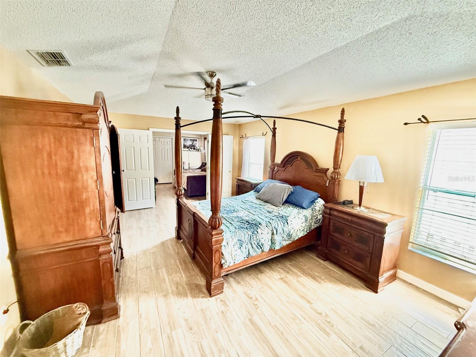Image 10 of 19 For 8361 Westcott Shore Drive