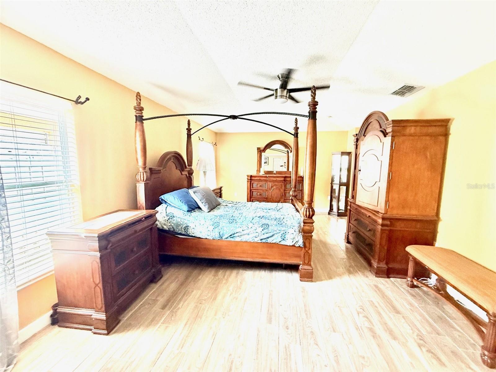 Image 11 of 19 For 8361 Westcott Shore Drive
