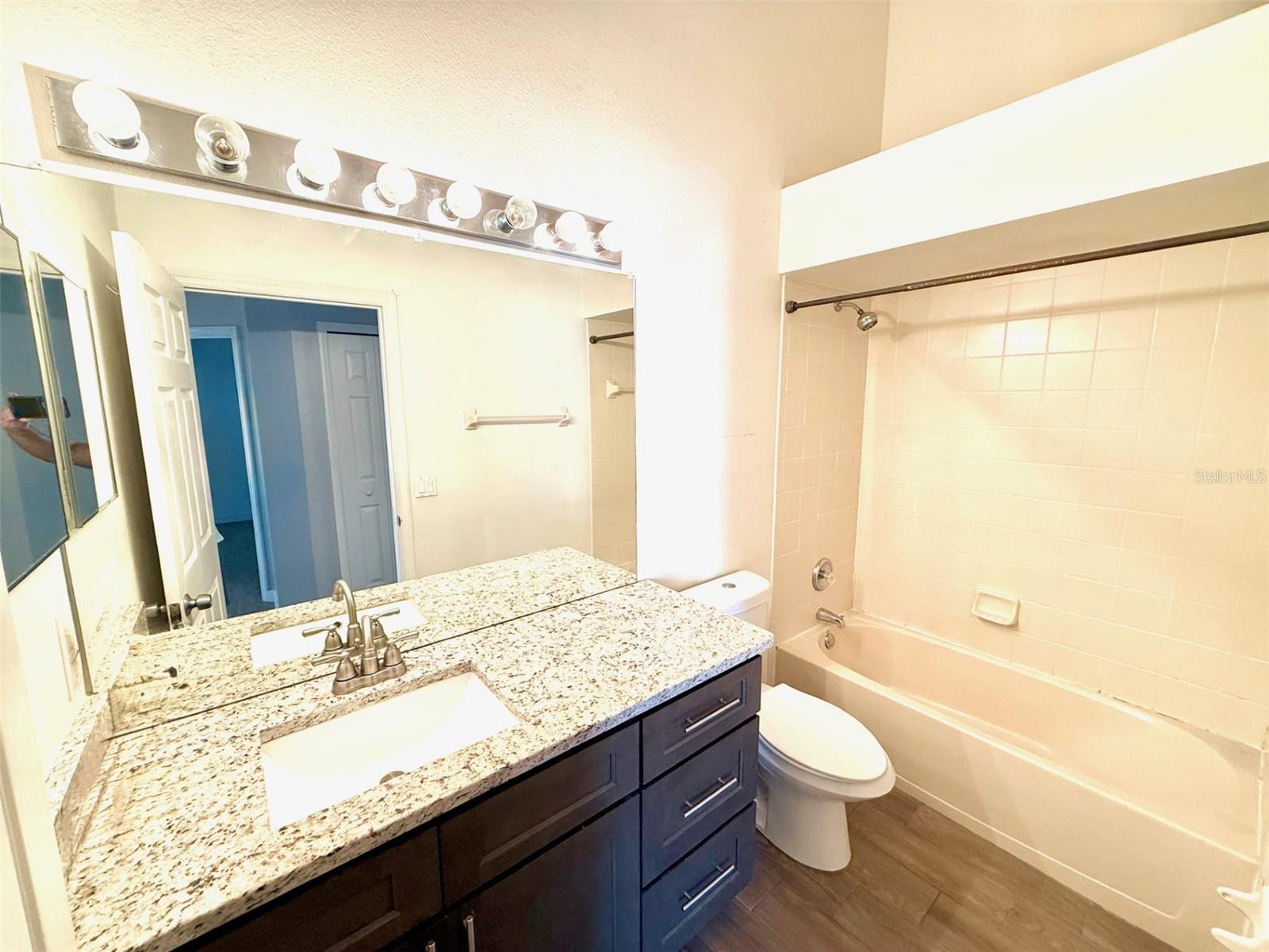 Image 16 of 19 For 8361 Westcott Shore Drive