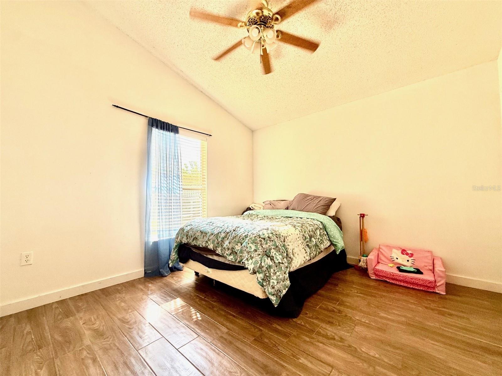 Image 18 of 19 For 8361 Westcott Shore Drive