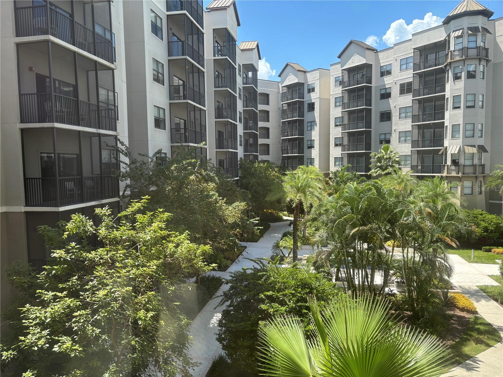 Image 12 of 38 For 14501 Grove Resort Avenue 1332