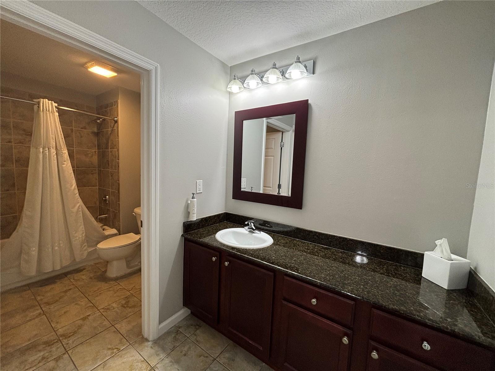 Image 21 of 38 For 14501 Grove Resort Avenue 1332