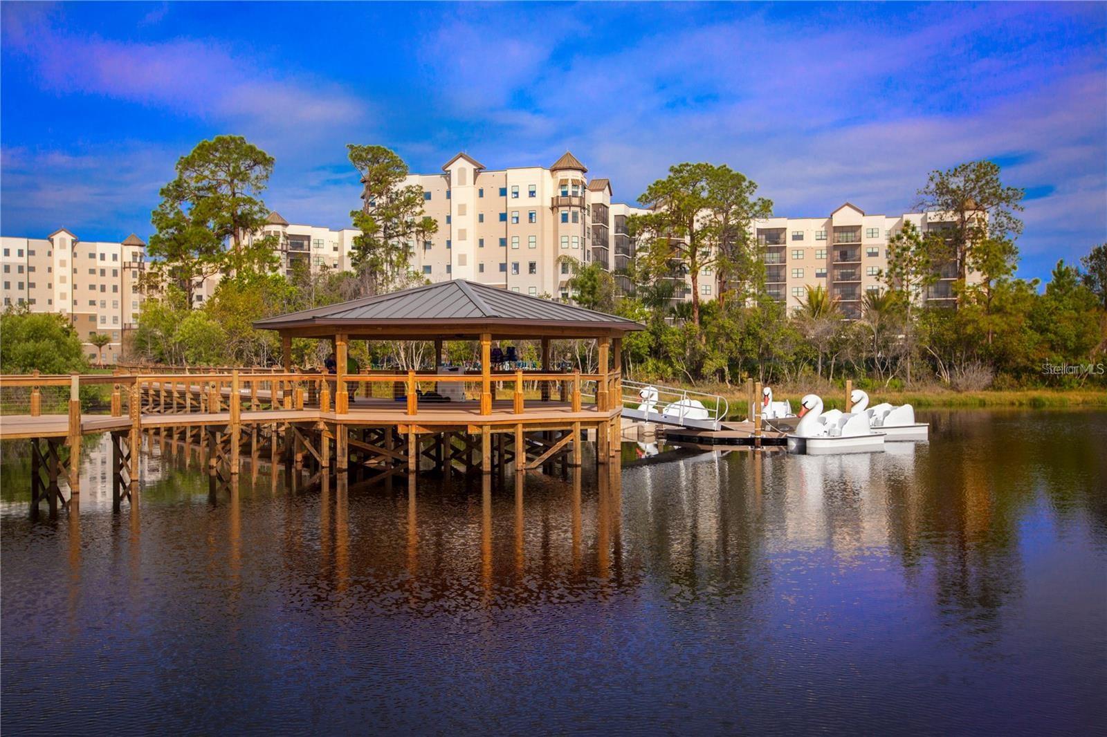 Image 26 of 38 For 14501 Grove Resort Avenue 1332