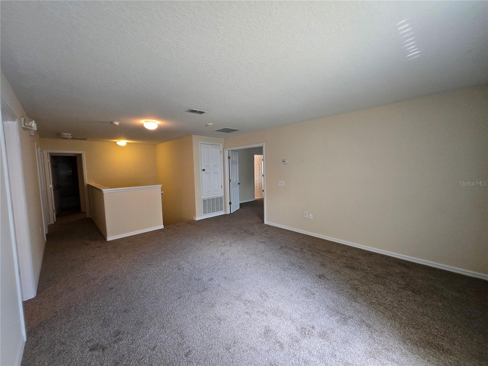 Image 16 of 40 For 2719 Portchester Court