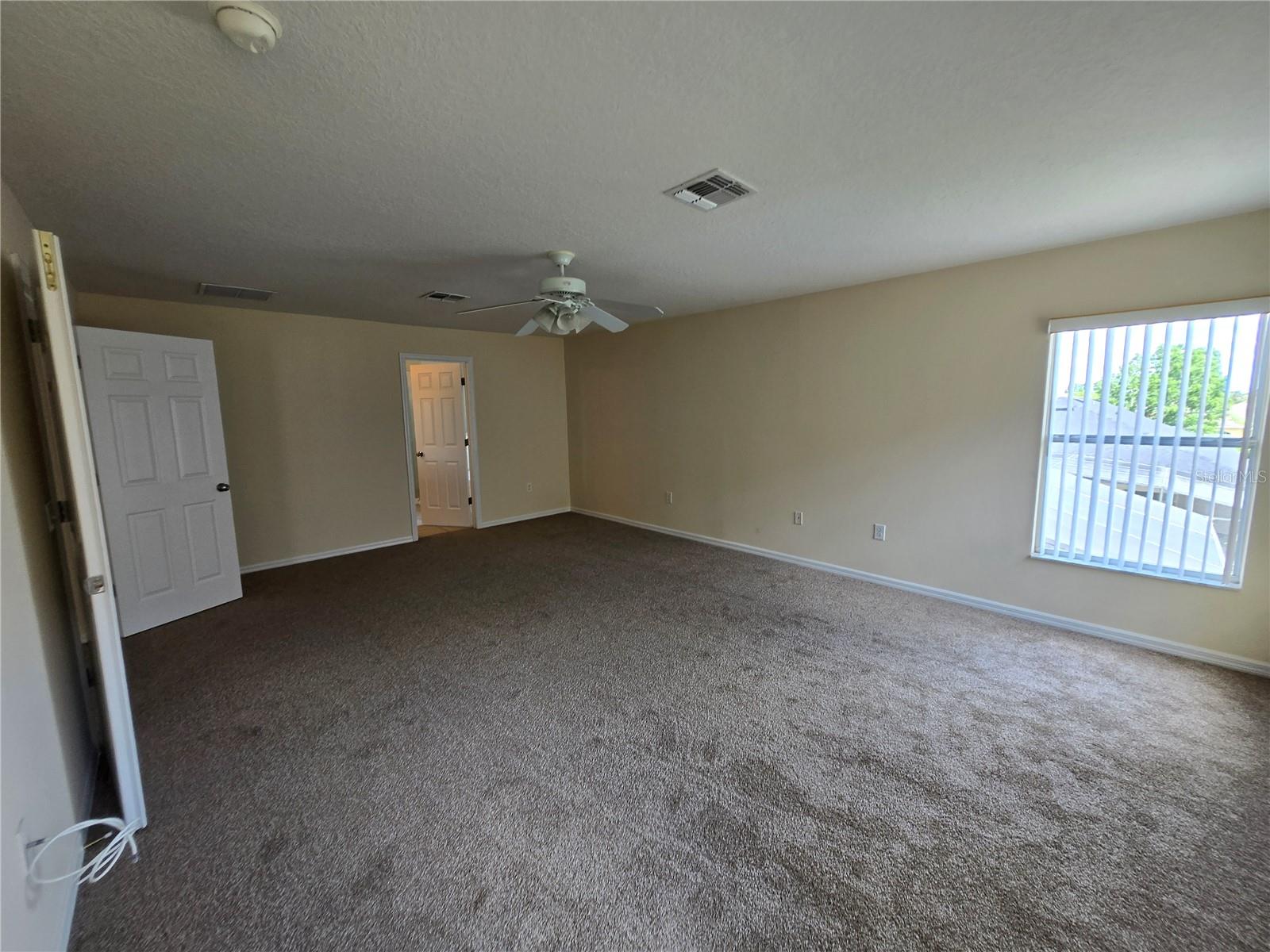 Image 19 of 40 For 2719 Portchester Court