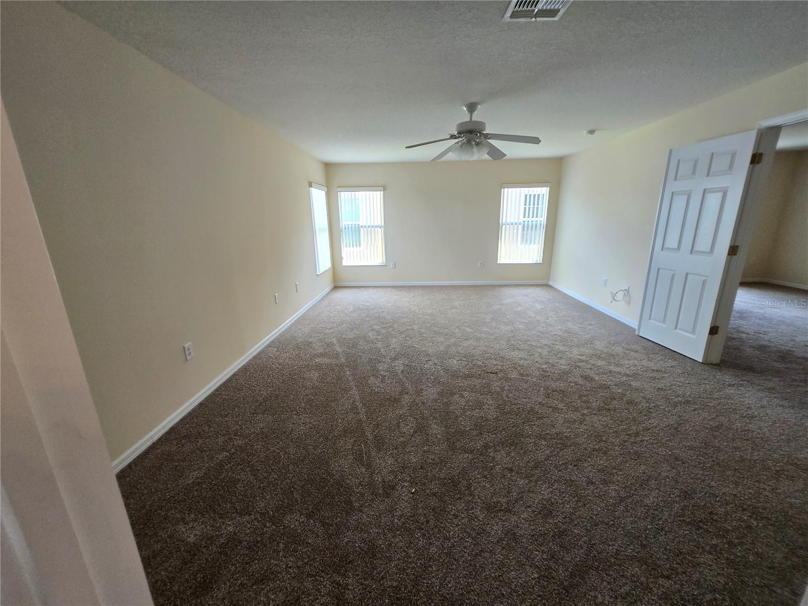 Image 20 of 40 For 2719 Portchester Court