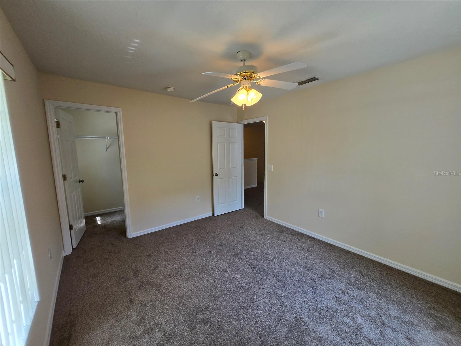 Image 22 of 40 For 2719 Portchester Court