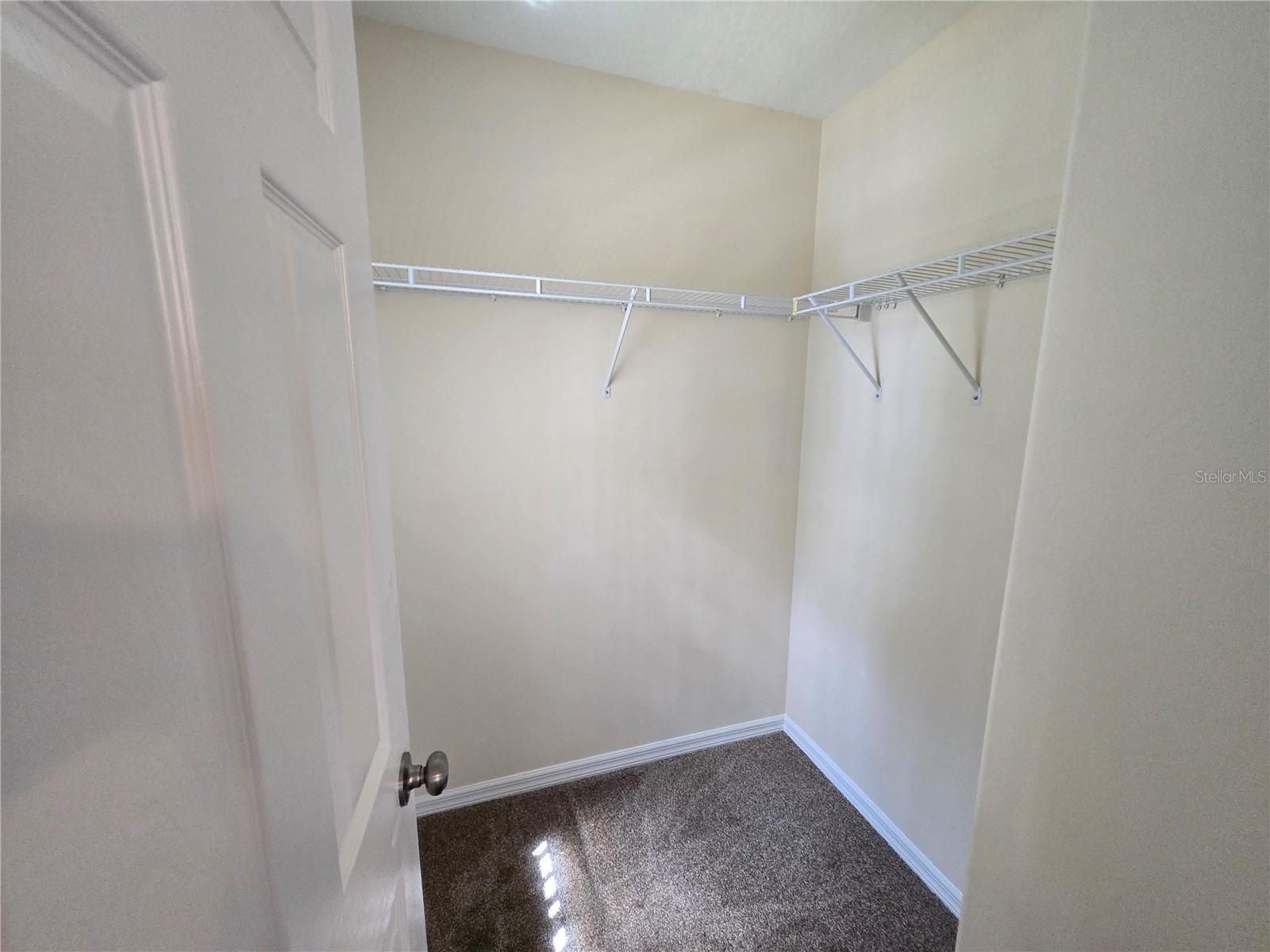 Image 24 of 40 For 2719 Portchester Court