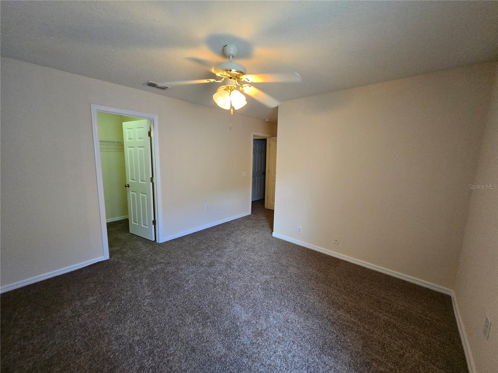 Image 30 of 40 For 2719 Portchester Court