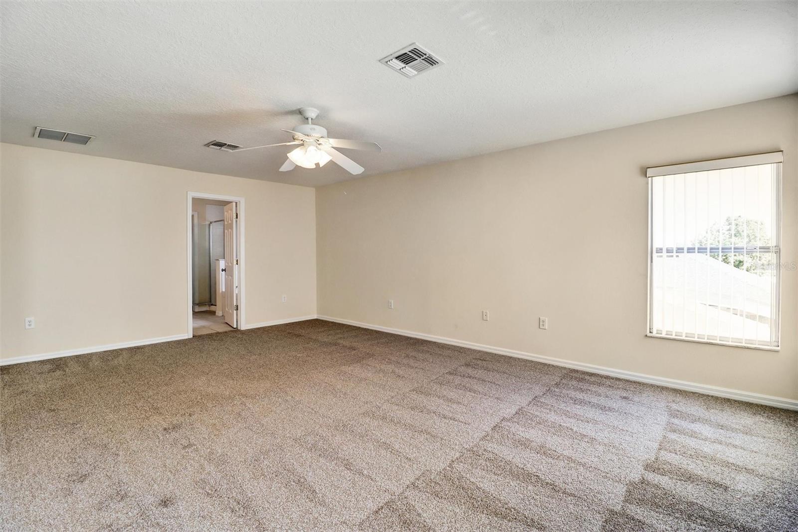 Image 41 of 80 For 2719 Portchester Court