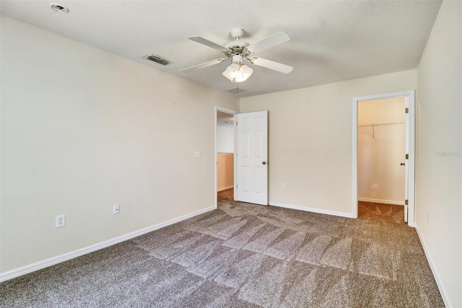 Image 48 of 80 For 2719 Portchester Court