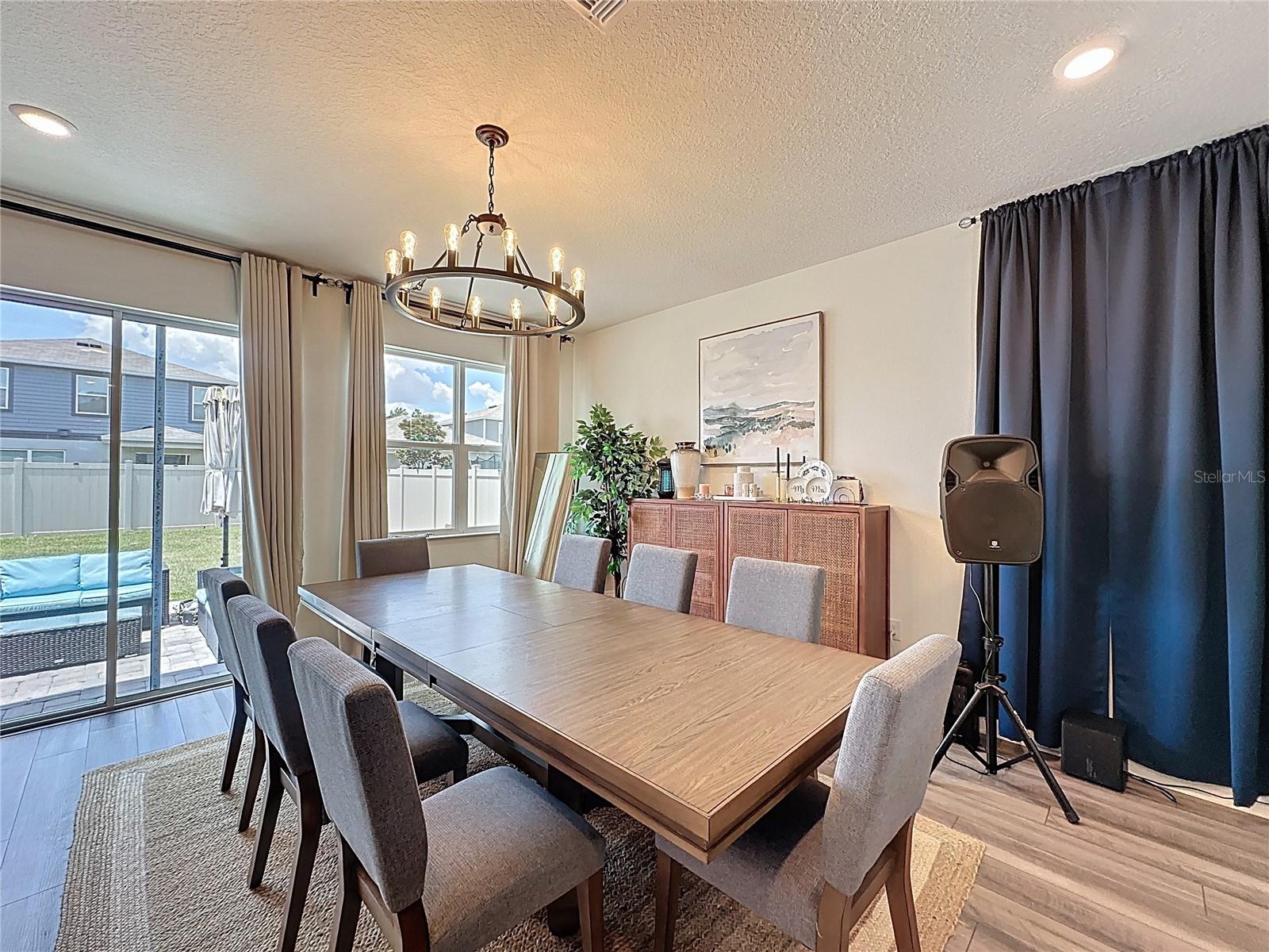 Image 19 of 56 For 2767 Meadow Stream Way