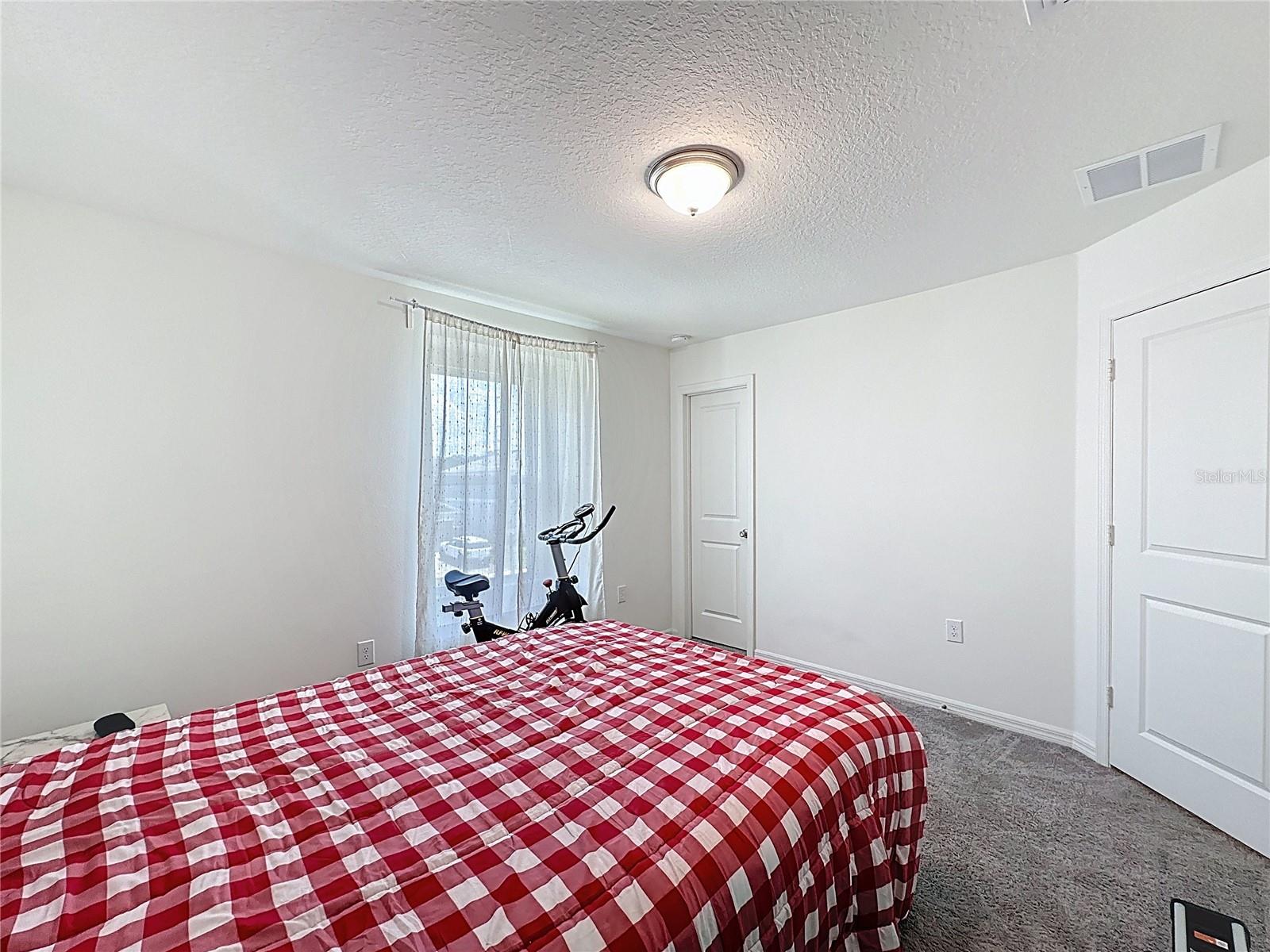 Image 31 of 56 For 2767 Meadow Stream Way