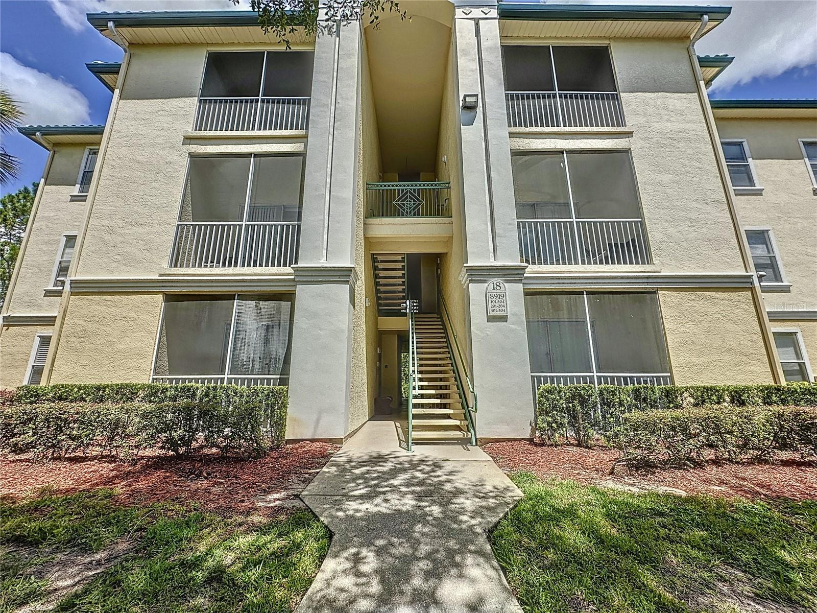 Details for 8919 Legacy Ct  104, KISSIMMEE, FL 34747