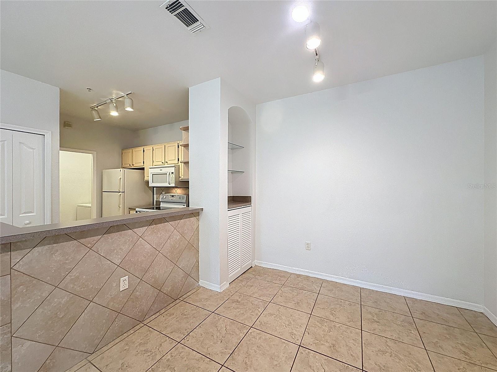 Image 12 of 29 For 8919 Legacy Ct  104