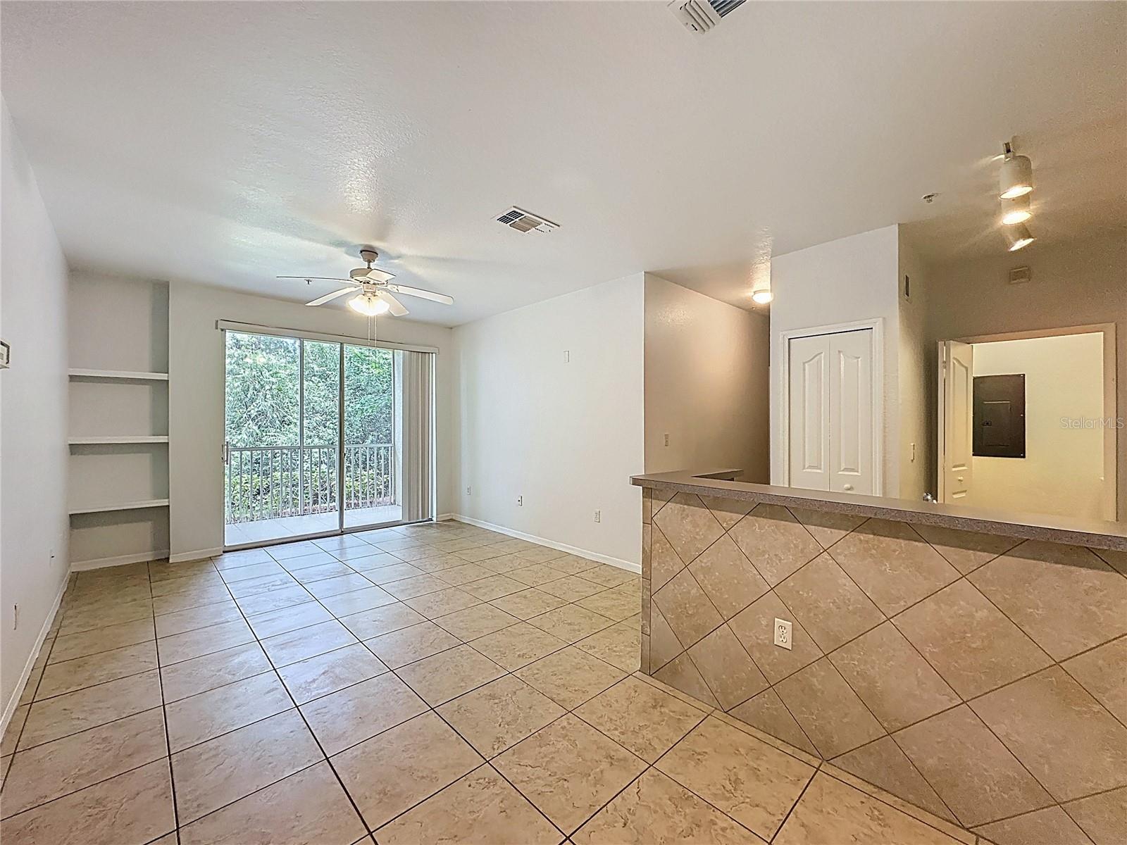 Image 7 of 29 For 8919 Legacy Ct  104