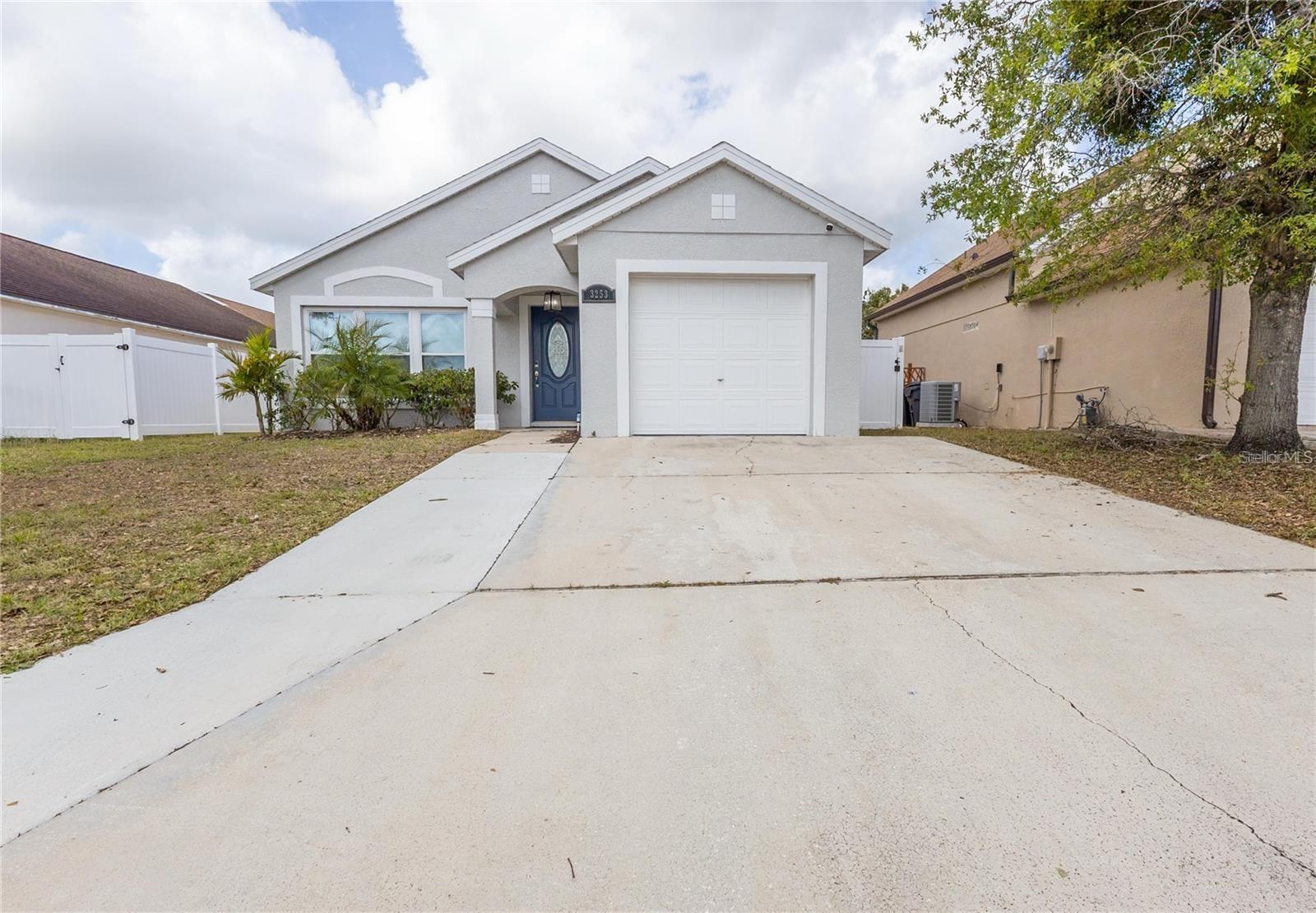 Details for 3253 Huntwicke Boulevard, DAVENPORT, FL 33837