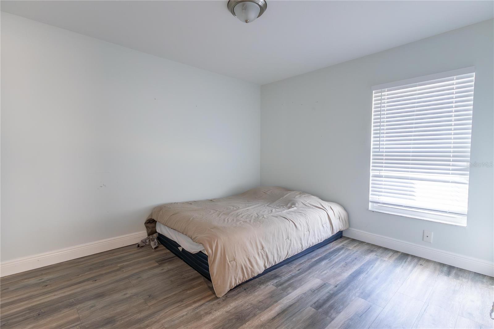 Image 13 of 24 For 3253 Huntwicke Boulevard