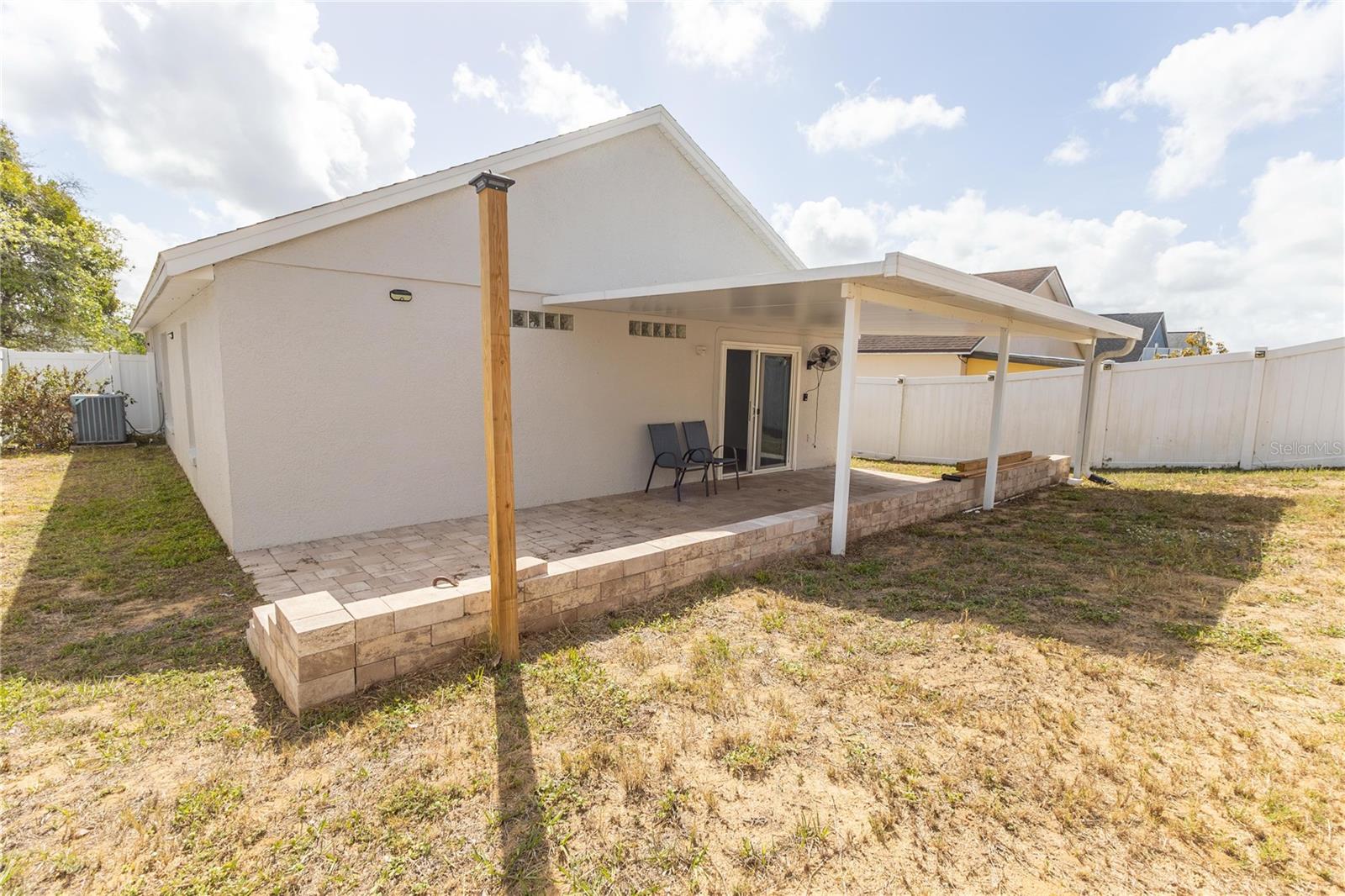Image 19 of 24 For 3253 Huntwicke Boulevard