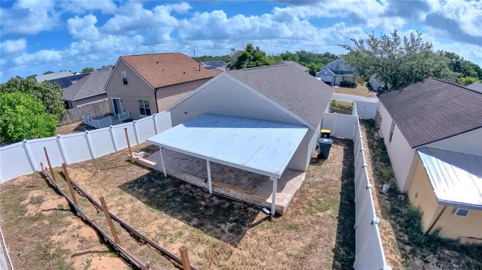 Image 20 of 24 For 3253 Huntwicke Boulevard