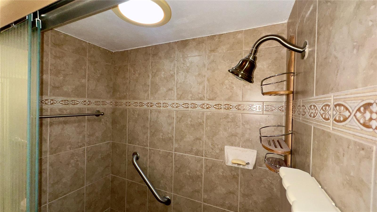 Image 22 of 40 For 2410 Sable Drive