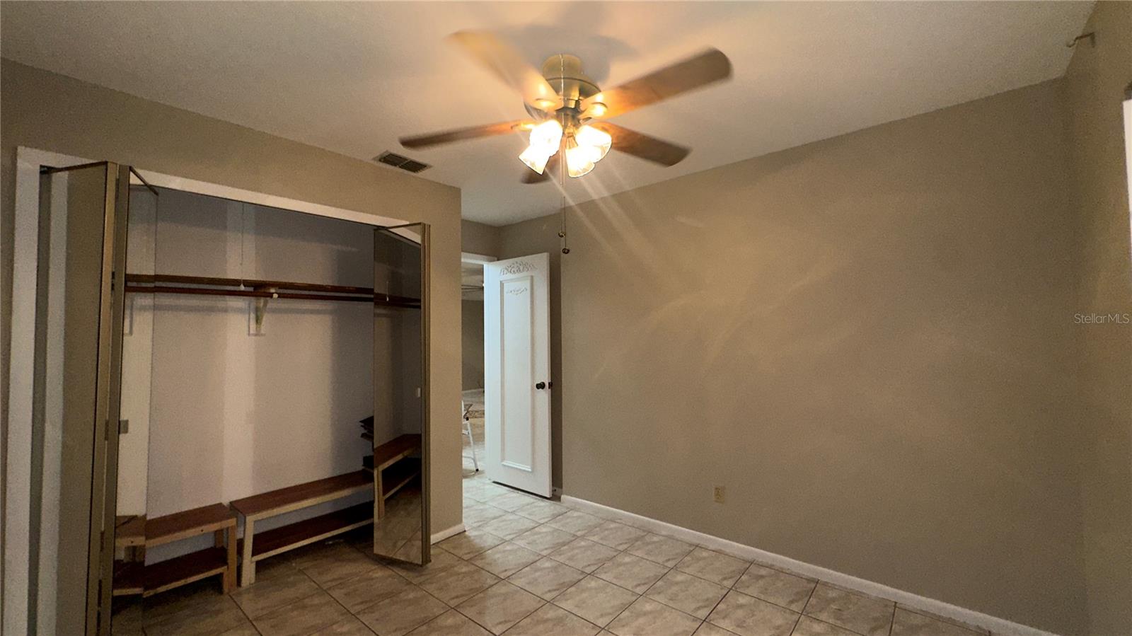 Image 31 of 40 For 2410 Sable Drive